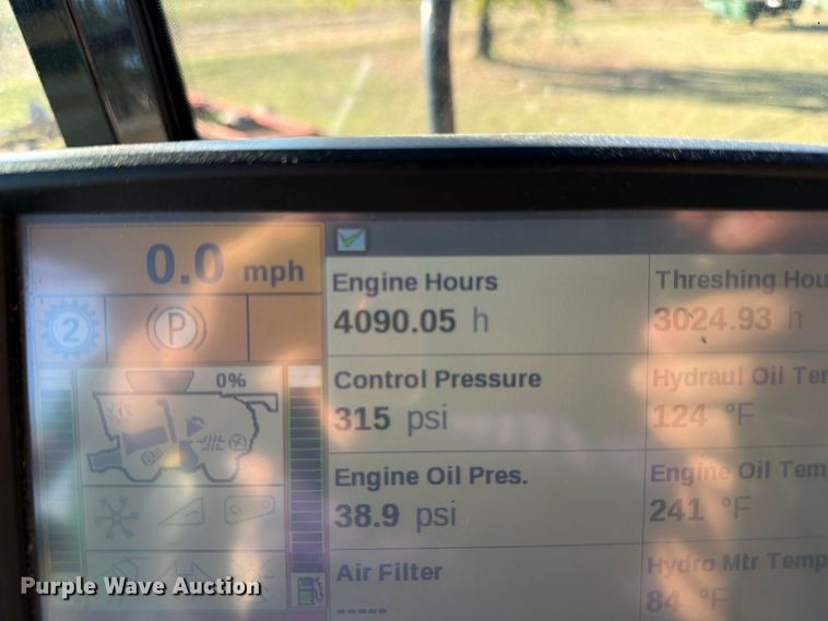 image for item DU5755 2013 Case 8230 RWA combine