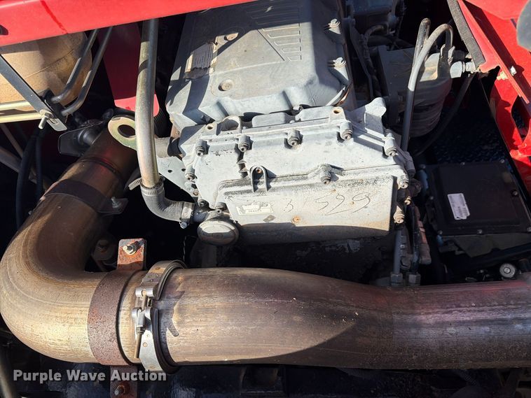 image for item DU5755 2013 Case 8230 RWA combine