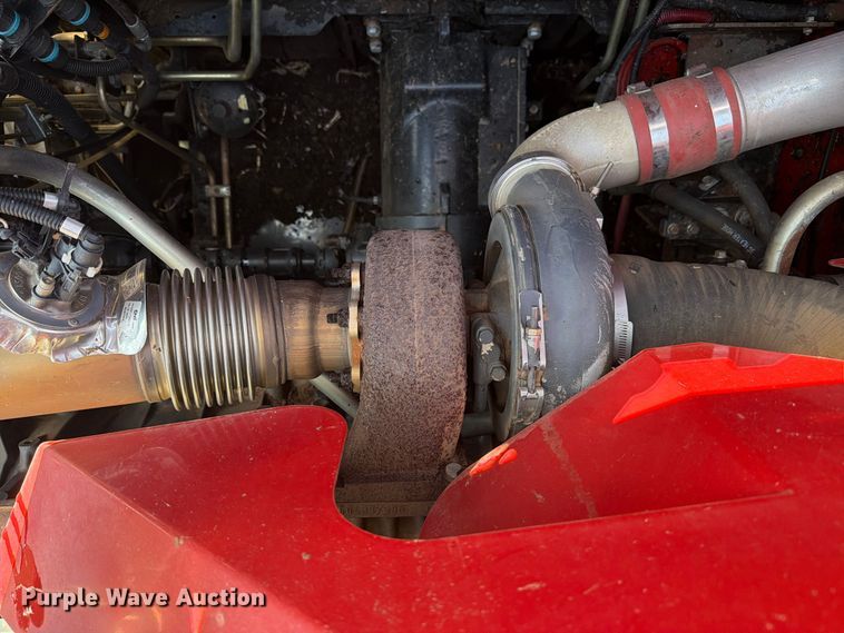 image for item DU5755 2013 Case 8230 RWA combine