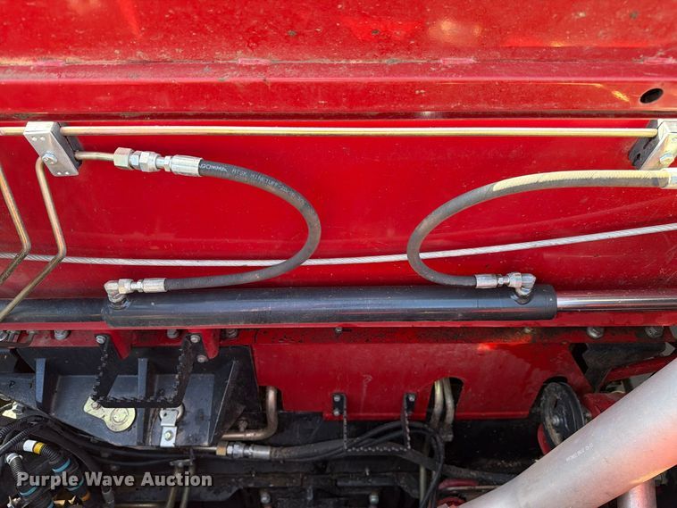 image for item DU5755 2013 Case 8230 RWA combine