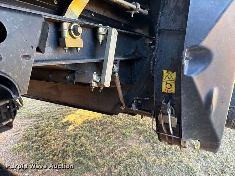 image for item DU5755 2013 Case 8230 RWA combine