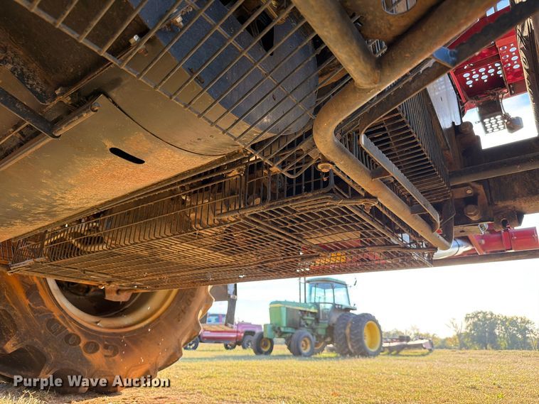 image for item DU5755 2013 Case 8230 RWA combine