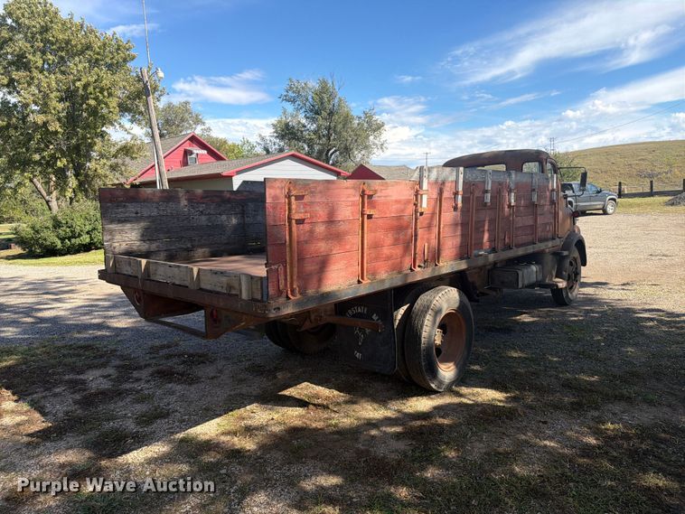 image for item EI7842 1948 Dodge B-1 HMA grain truck