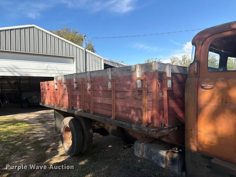 image for item EI7842 1948 Dodge B-1 HMA grain truck