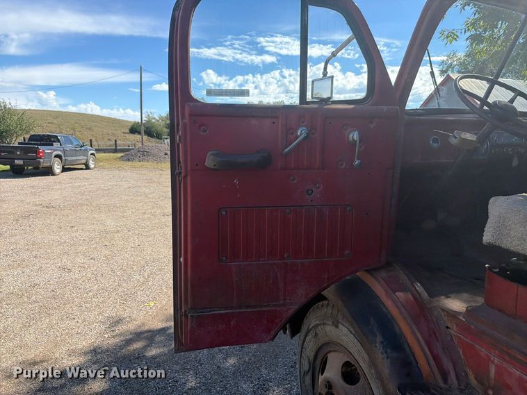 image for item EI7842 1948 Dodge B-1 HMA grain truck
