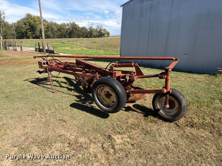 image for item EI7844 4 bottom plow