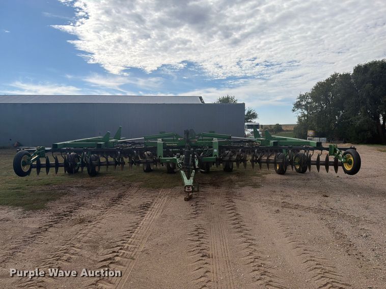 image for item EI7870 John Deere Rock Disk 637 tandem disk