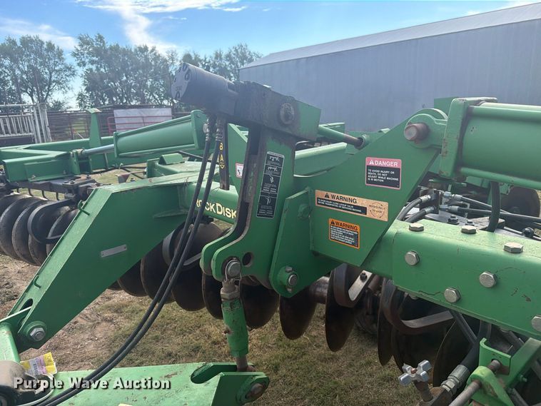 image for item EI7870 John Deere Rock Disk 637 tandem disk