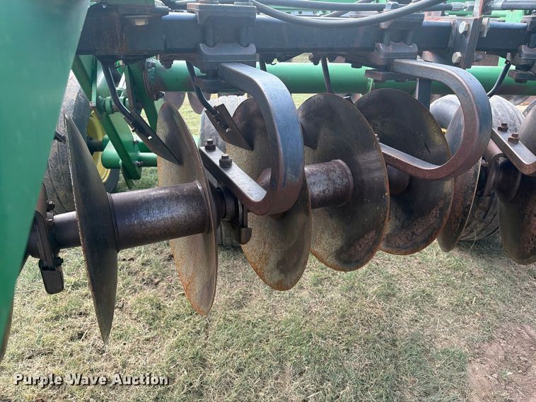 image for item EI7870 John Deere Rock Disk 637 tandem disk