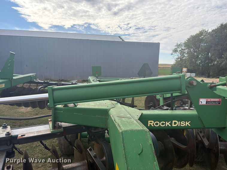 image for item EI7870 John Deere Rock Disk 637 tandem disk
