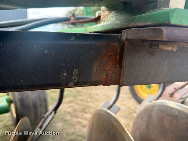 image for item EI7870 John Deere Rock Disk 637 tandem disk