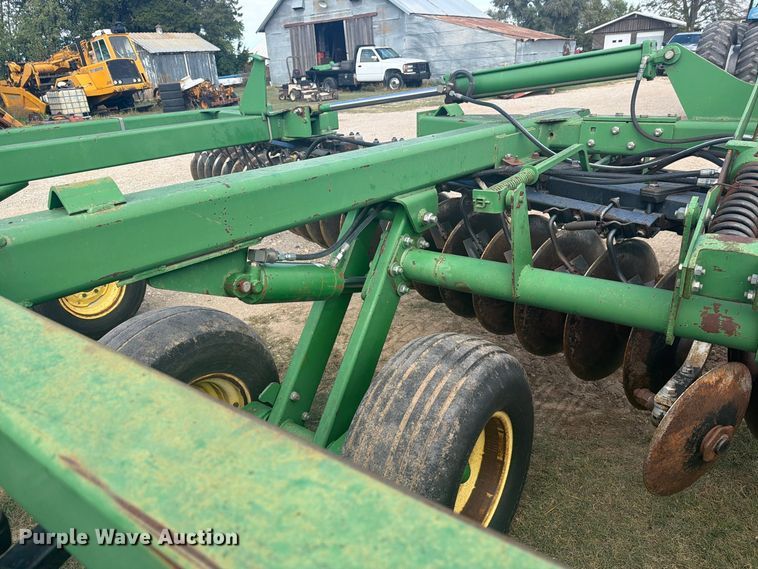 image for item EI7870 John Deere Rock Disk 637 tandem disk