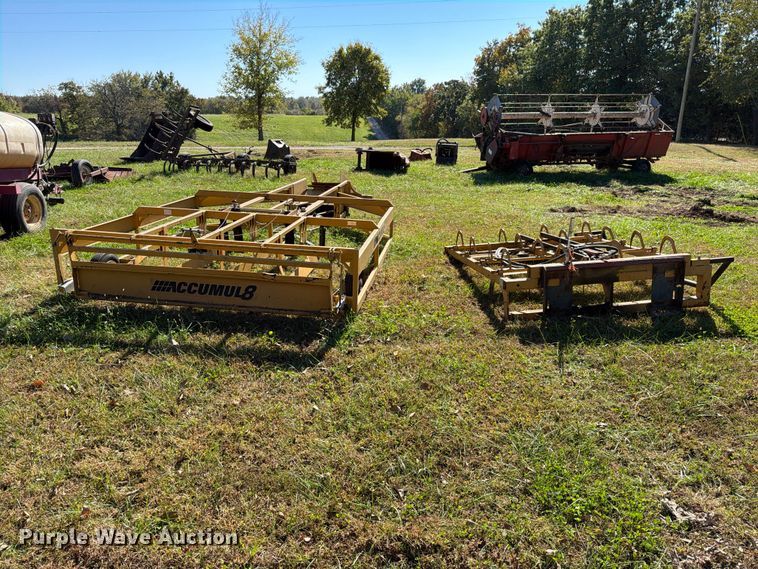 image for item EO8814 Agway AC800 bale accumulator