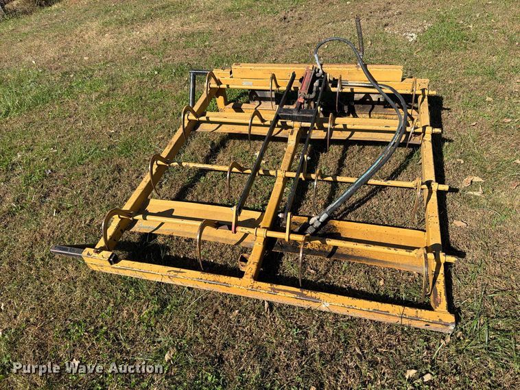 image for item EO8814 Agway AC800 bale accumulator