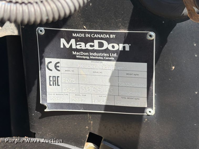 image for item EW7639 2017 MacDon FD75-S flex draper head