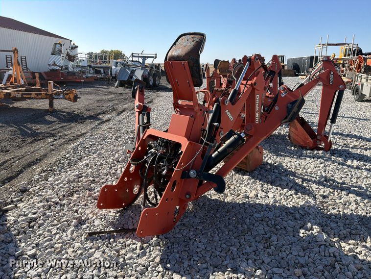image for item EX4642 2012 Ditch Witch A820 backhoe attachment