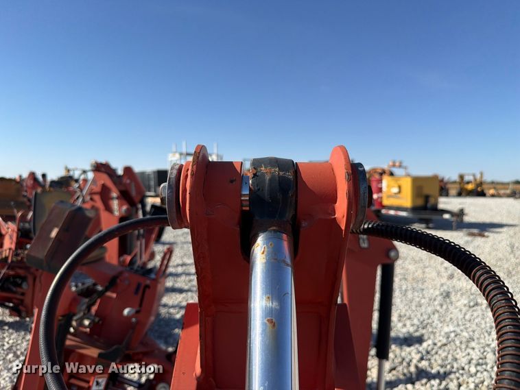 image for item EX4642 2012 Ditch Witch A820 backhoe attachment