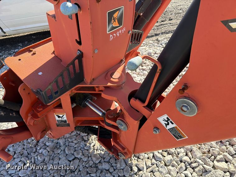 image for item EX4642 2012 Ditch Witch A820 backhoe attachment