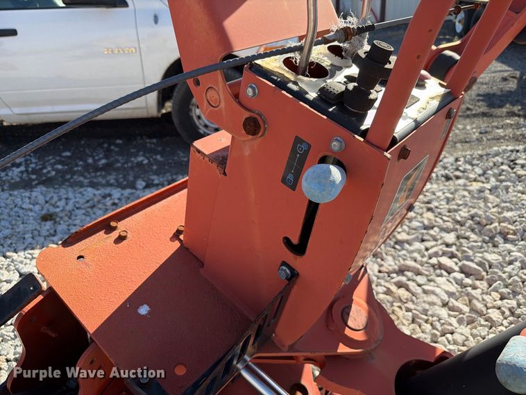 image for item EX4642 2012 Ditch Witch A820 backhoe attachment