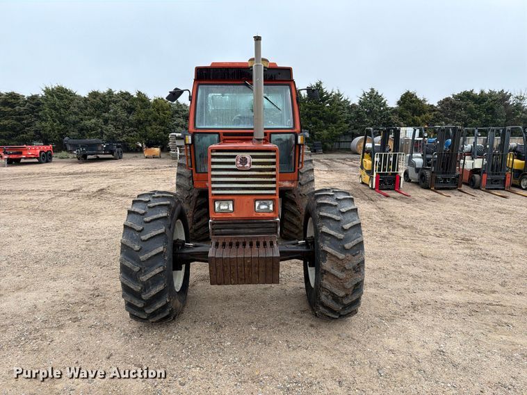 image for item FC0079 Hesston 160-90DT MFWD tractor