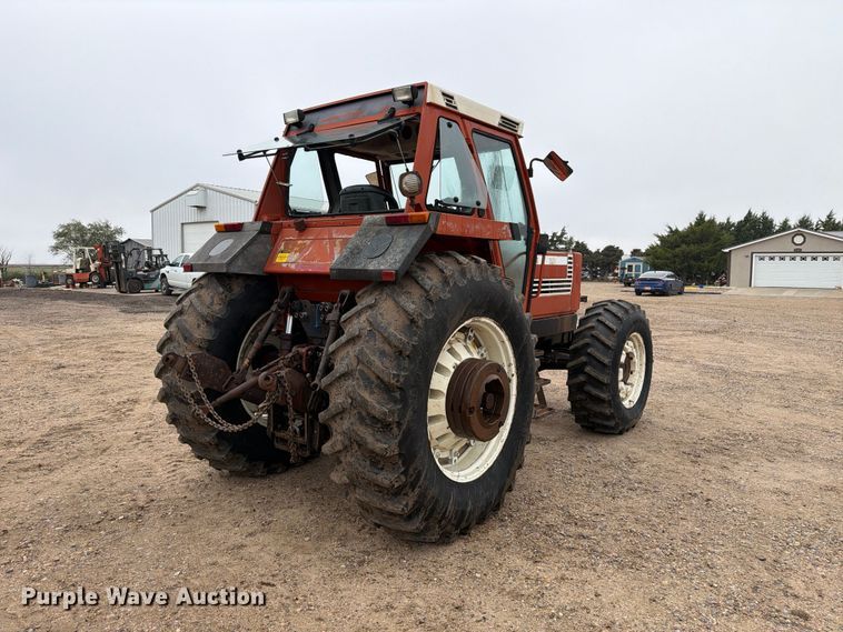 image for item FC0079 Hesston 160-90DT MFWD tractor