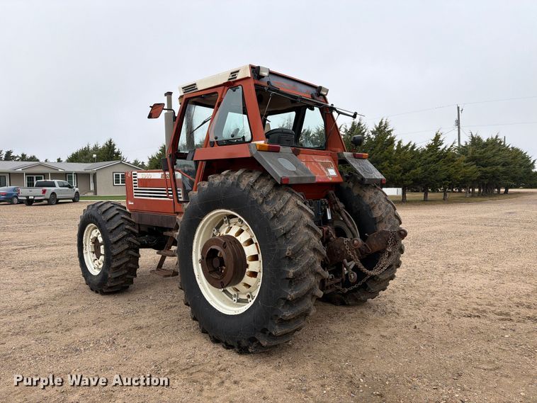 image for item FC0079 Hesston 160-90DT MFWD tractor