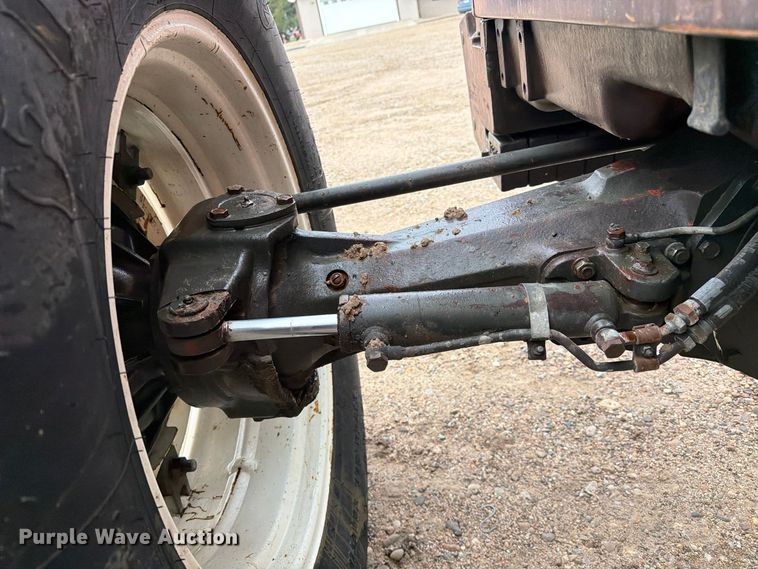 image for item FC0079 Hesston 160-90DT MFWD tractor