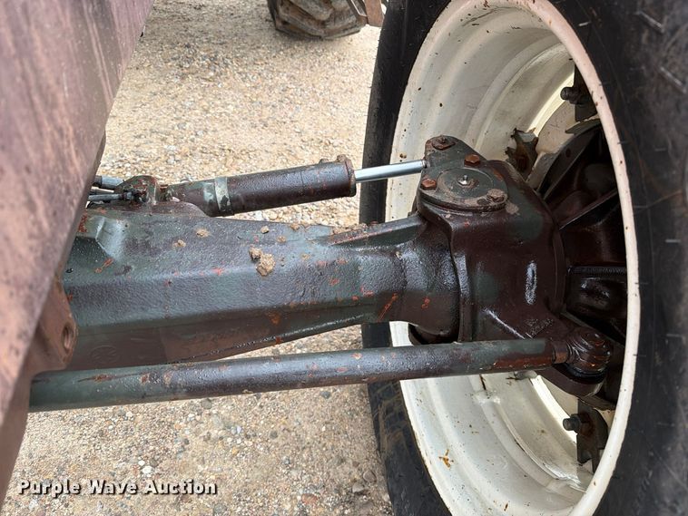 image for item FC0079 Hesston 160-90DT MFWD tractor