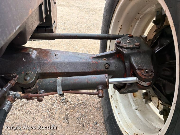 image for item FC0079 Hesston 160-90DT MFWD tractor