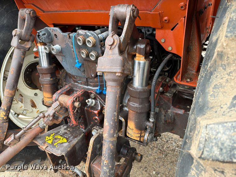 image for item FC0079 Hesston 160-90DT MFWD tractor