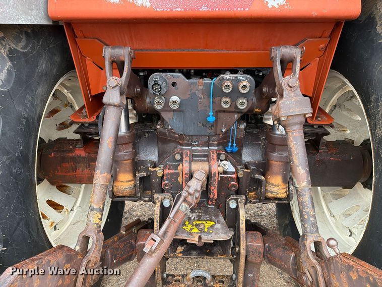 image for item FC0079 Hesston 160-90DT MFWD tractor