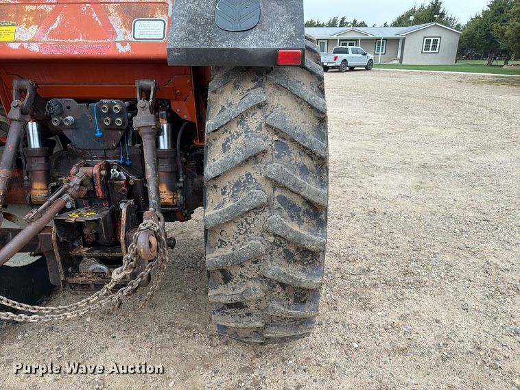 image for item FC0079 Hesston 160-90DT MFWD tractor