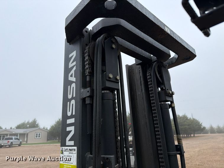 image for item FC0082 Nissan 50 forklift