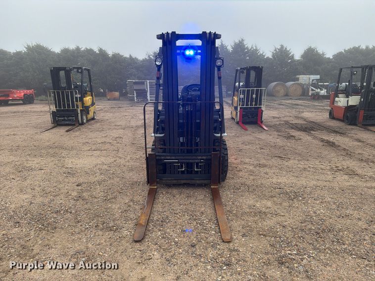 image for item FC0084 Nissan 50 forklift
