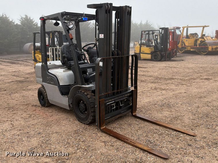 image for item FC0084 Nissan 50 forklift