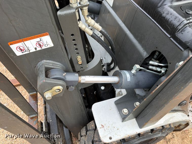 image for item FC0084 Nissan 50 forklift