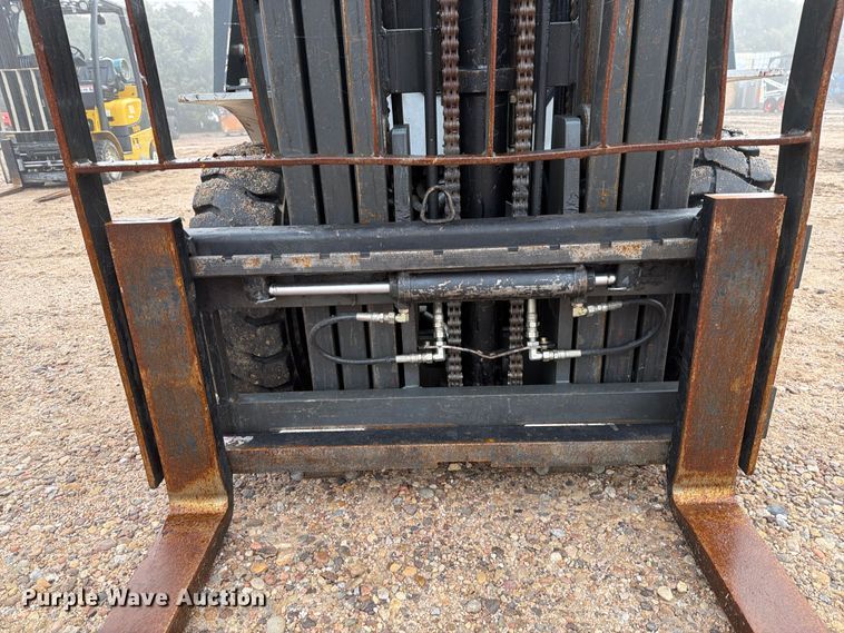 image for item FC0084 Nissan 50 forklift