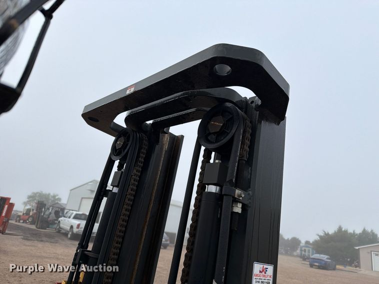 image for item FC0084 Nissan 50 forklift