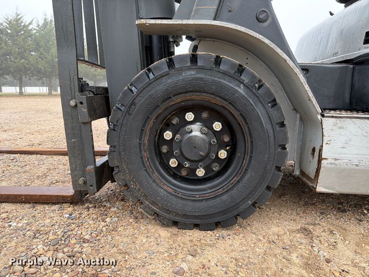 image for item FC0084 Nissan 50 forklift