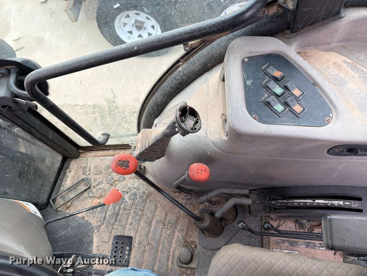 image for item FC0473 2008 Case JX80 MFWD tractor