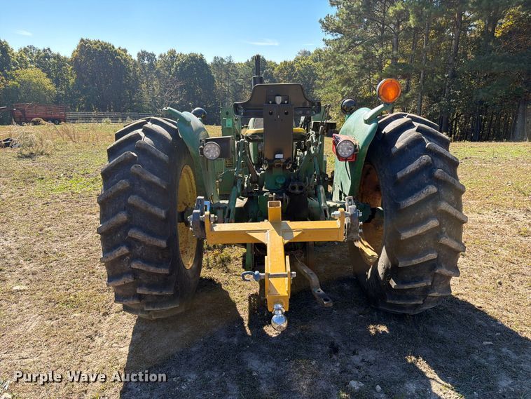 image for item FC3464 1981 John Deere 2240 tractor
