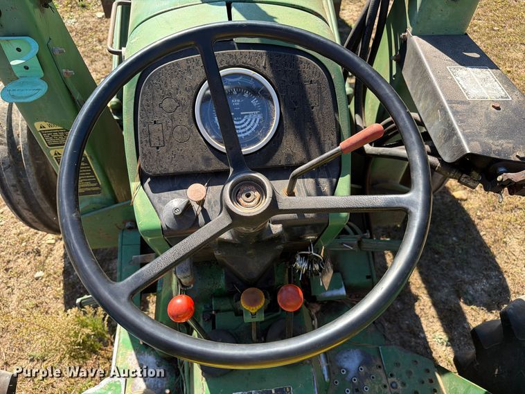 image for item FC3464 1981 John Deere 2240 tractor