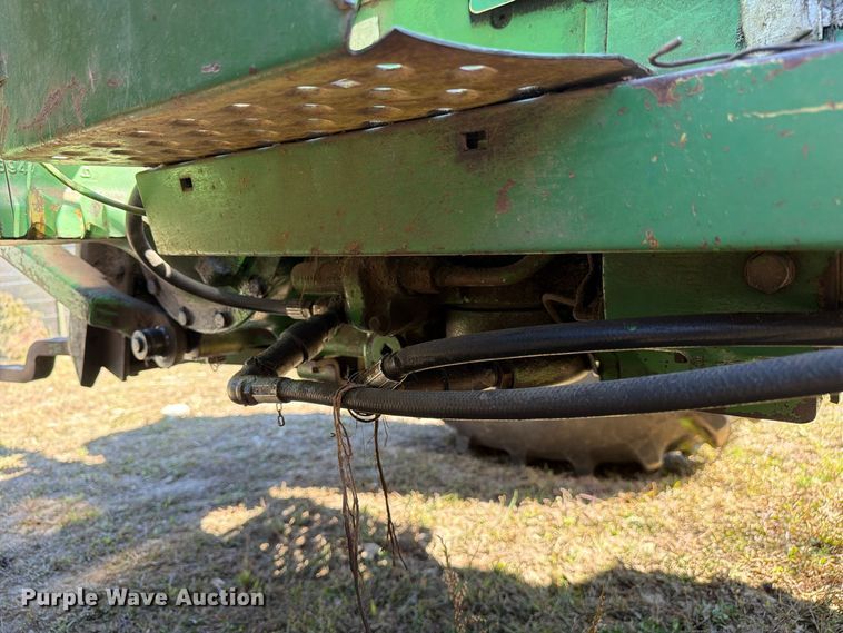 image for item FC3464 1981 John Deere 2240 tractor