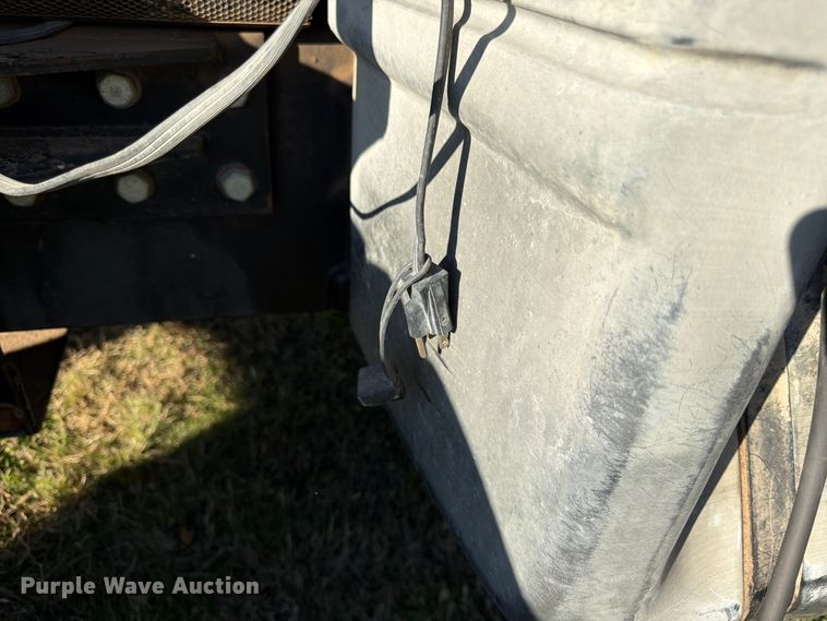 image for item FK3909 1990 Case International 5130A MFWD tractor