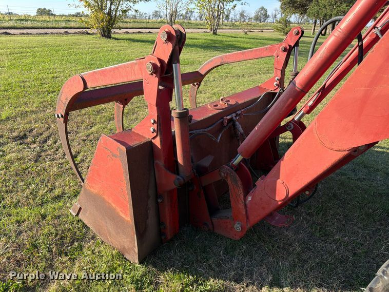 image for item FK3909 1990 Case International 5130A MFWD tractor