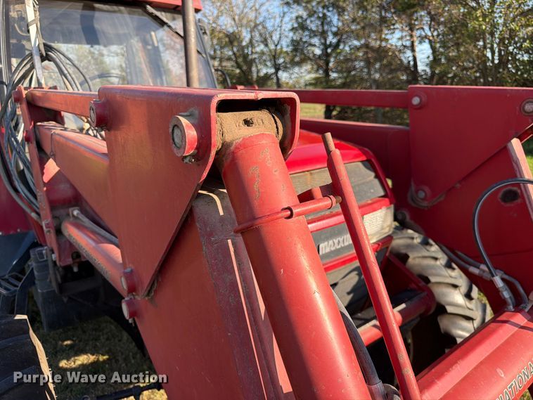 image for item FK3909 1990 Case International 5130A MFWD tractor