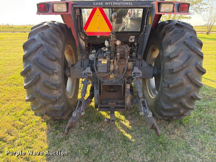 image for item FK3909 1990 Case International 5130A MFWD tractor