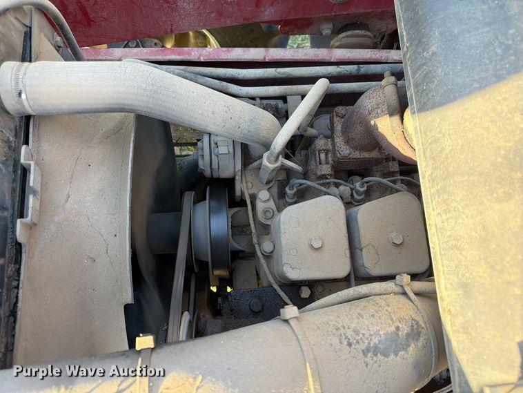 image for item FK3909 1990 Case International 5130A MFWD tractor
