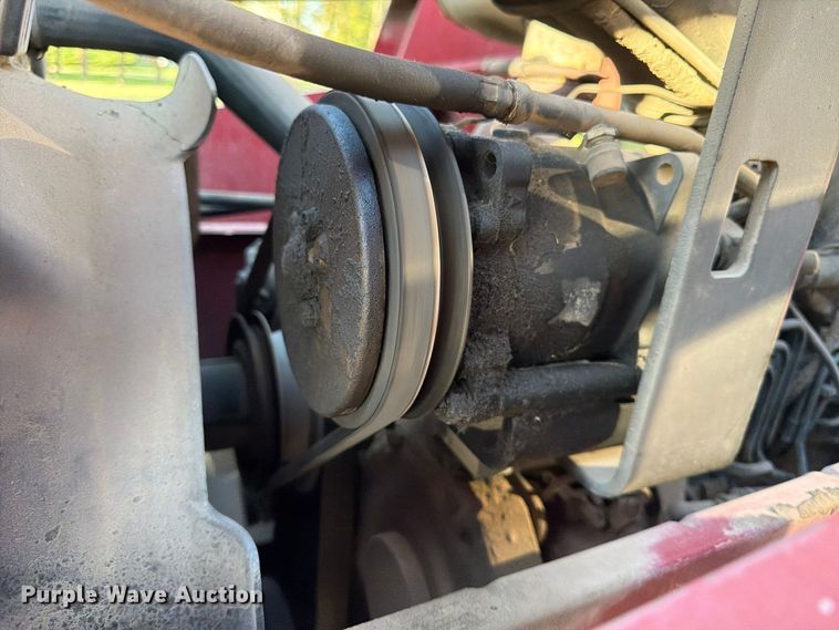 image for item FK3909 1990 Case International 5130A MFWD tractor