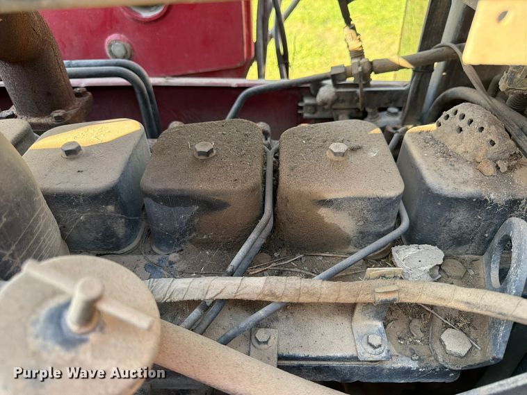 image for item FK3909 1990 Case International 5130A MFWD tractor